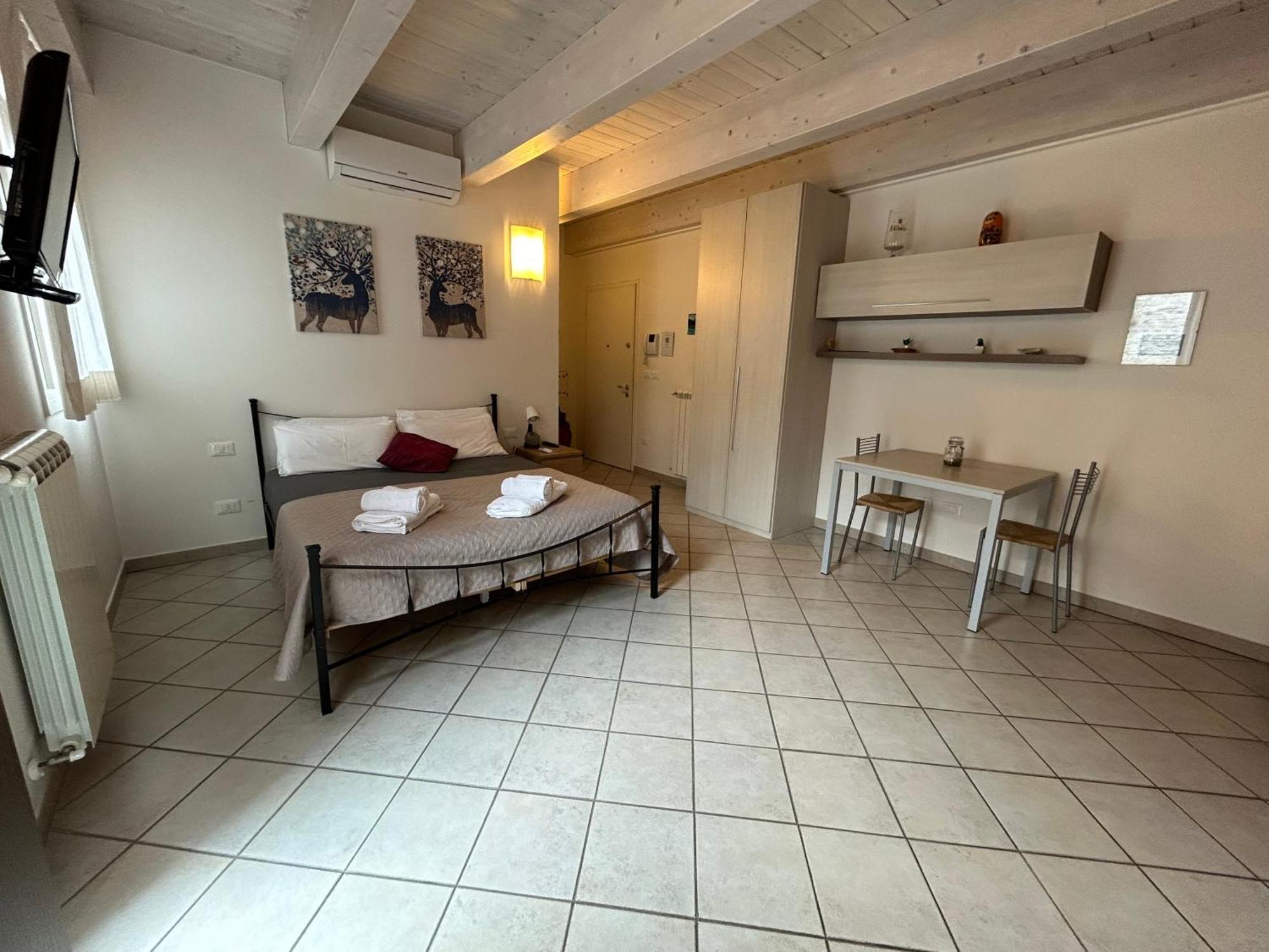 Le Due Corti Centro Storico - Autodromo Apartment Imola Exterior photo